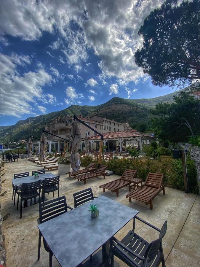 Montebay Perla Otel Prčanj Dış mekan fotoğraf